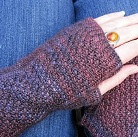 Malabrigo Silky Merino yarn pattern Mulled Wine Mitts